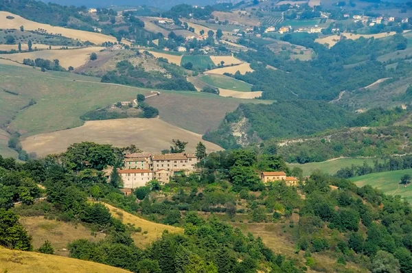 Umbria landscape and old building — Stock Photo, Image