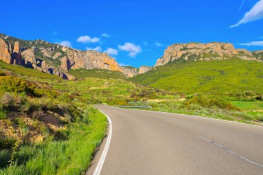 Pena don Justo Sierra de Guara dağlarında Aragon, İspanya