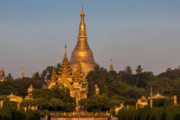 Shwedagon Pagoda Yangon Myanmar Altın Stupası — Stok fotoğraf