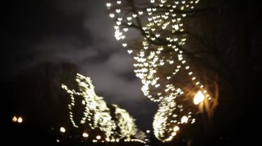 Şehir ışıkları kalp şeklinde