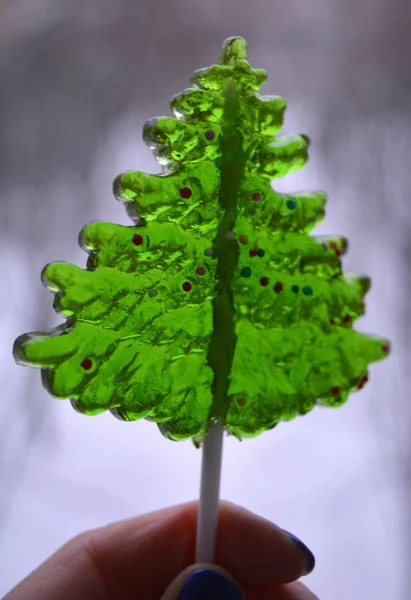 Caramelle Albero Natale Verde Lecca Lecca Mano Vacanza Invernale — Foto Stock