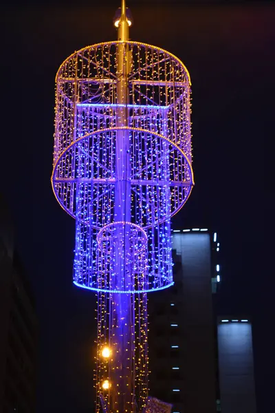 Navidad Año Nuevo Decoraciones Más Ligeras Noche Calle Vista Vacaciones — Foto de Stock