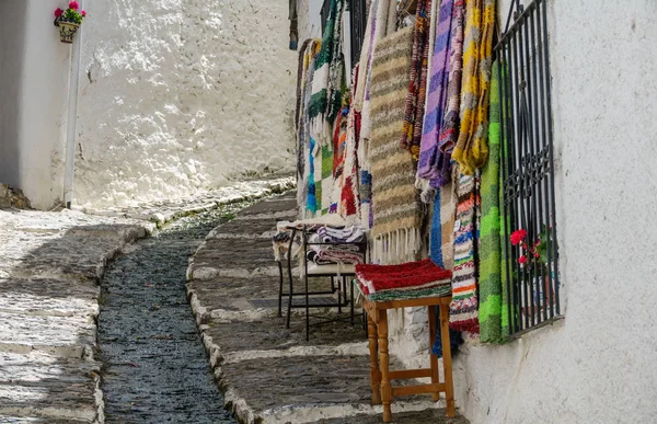 Ulica w Alpujarra, Granada, Hiszpania — Zdjęcie stockowe