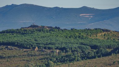 Yangın Evi, ihtimal izliyor