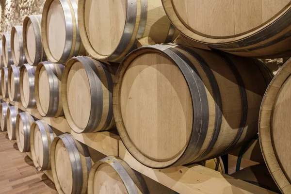 Perspectief weergave van wijnkelder — Stockfoto