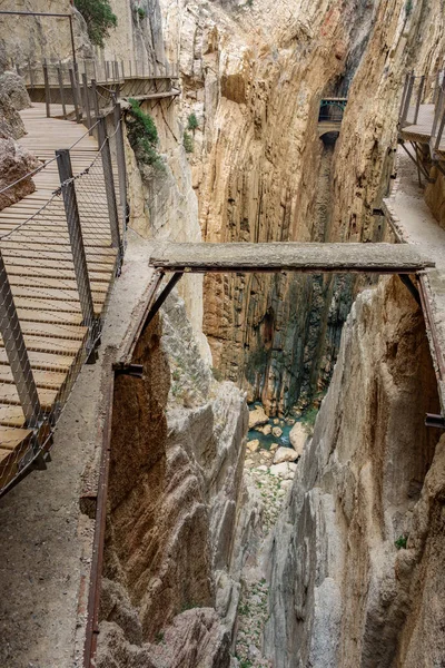 El Caminito del Rey old and new footpath with railway — Stock Photo, Image