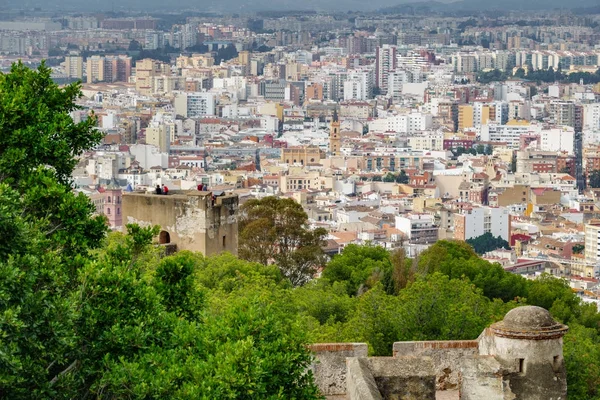Malaga city from the castle with tourists — Stock Photo, Image