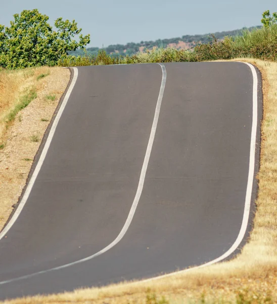 Bobrza road zmiany gradientu, długie ujęcie — Zdjęcie stockowe