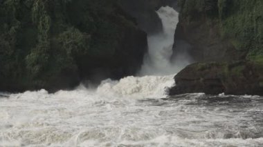Murchison Falls süper yavaş hareket