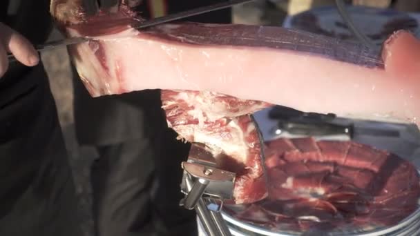 Taglio professionale gamba prosciutto serrano, 4k — Video Stock