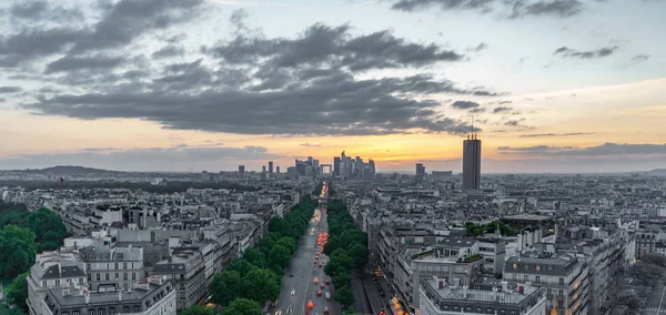 Západ slunce Panorama Paříže s la Défense — Stock fotografie