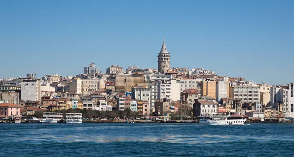 Galata Tower in Istanbul against blue sky — Stock Photo, Image