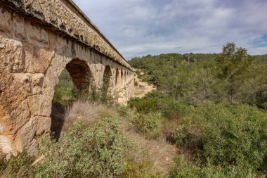 Ferreres su kemeri profil görünümü