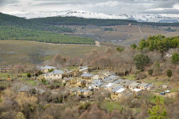 산타 크루즈 드 로스 Cuerragos 슈퍼 스페인의 작은 마을 — 스톡 사진