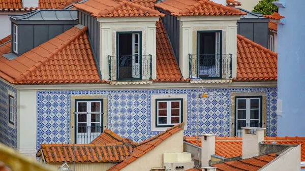 Lisbon typical tile facade — Stock Photo, Image