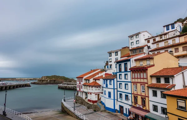 Cudillero fishing village ultra long exposure view near port — Stock Photo, Image