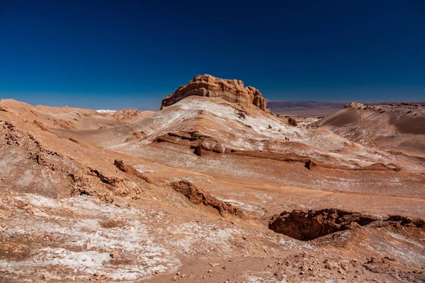 The dry, sandy and salty desert of Moon Valley with tracks — Stock Photo, Image