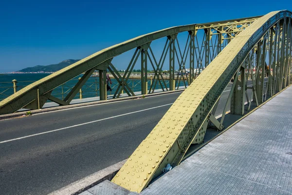 Treto iron bridge over the Limpias river — Stock Photo, Image