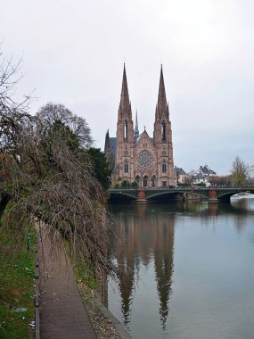  Strazburg, evler, eski evleri, güzel evler, sokaklar, Noel, Avrupa, kuleleri, Gözcü kuleleri, yeni yıl, Kasım, küçük evler, nehir, nehir şehir, köprü, köprü şehirde, iki plajları, su, güzel bir şehir