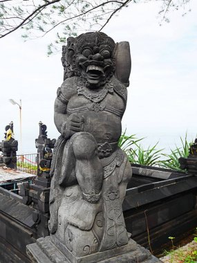 Bali dili putlara, Bali, iyi iblisler, kötü iblisler ruhlar