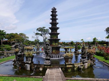 Bali, Tirthaganga su Sarayı