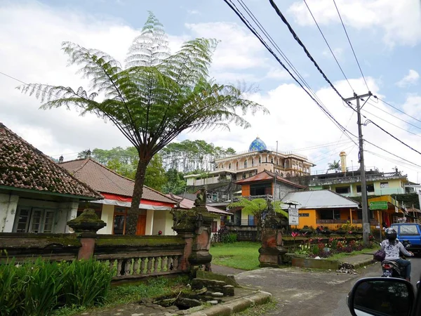 Belangrijkste Tempel Het Water Bali Pura Oolong Danu Bratan Lake — Stockfoto