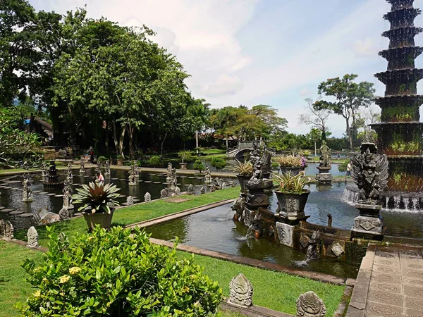 Palacio Del Agua Bali Tirthaganga —  Fotos de Stock