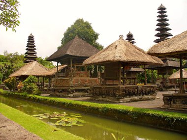 Tapınak kompleksi Pura Taman Ayun, Bali büyük bir tapınak, Pura Taman Ayun