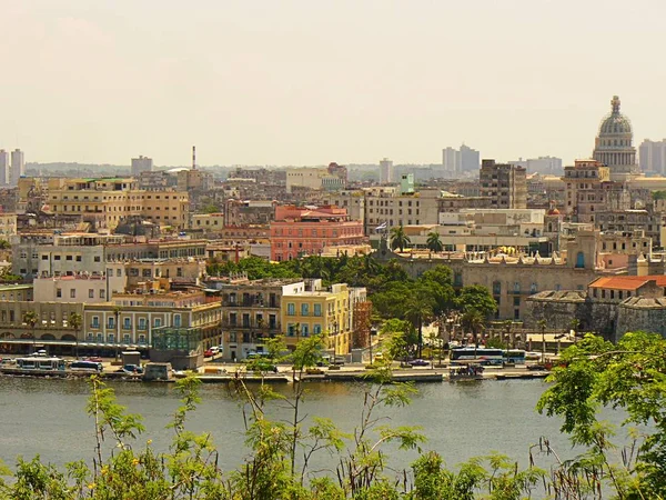 Panoramik Havana, Havana'ya Lisesi'nden görüntülemek