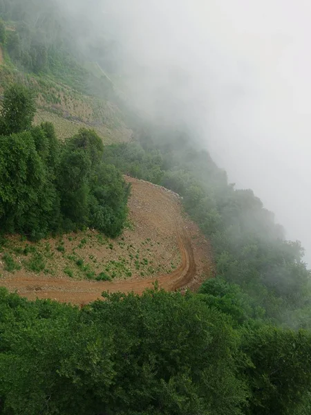 Forte Nebbia Montagna Fitta Nebbia Montagne Nella Nebbia — Foto Stock