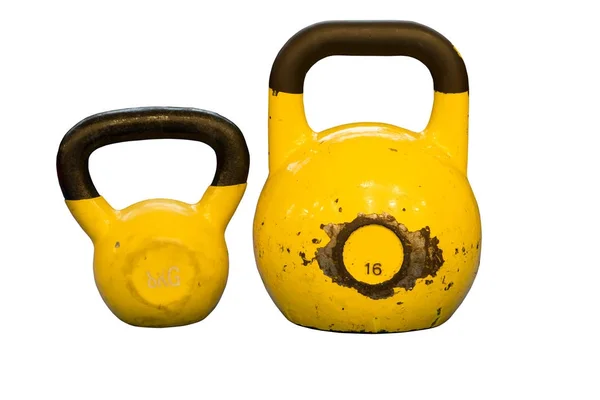 Két Kopott Sárga Kettlebell Elszigetelt Fehér Background — Stock Fotó