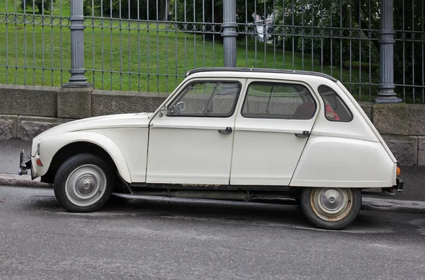 Französische Oldtimer — Stockfoto