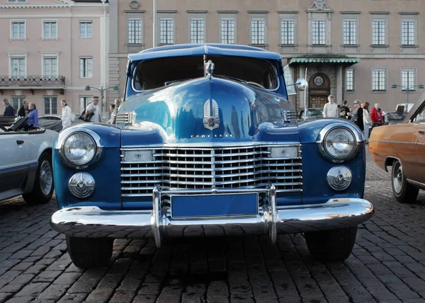 アメリカの青い車 — ストック写真