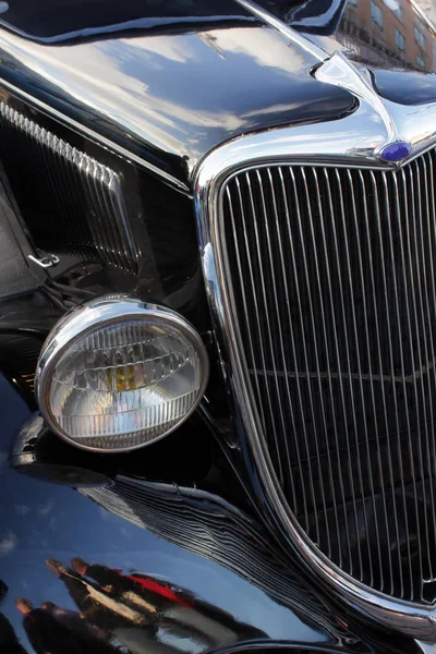 Vintage carro preto detalhes — Fotografia de Stock