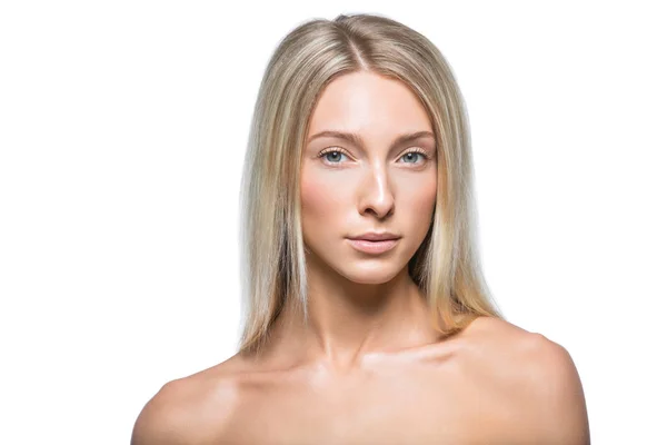 Mooie blonde meisje met natuurlijke make-up — Stockfoto