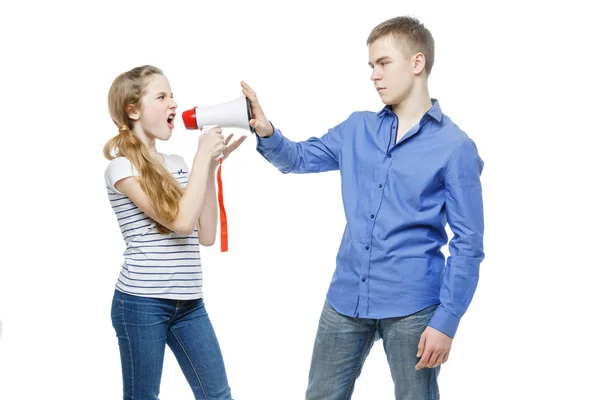 Sister screaming at brother — Stock Photo, Image