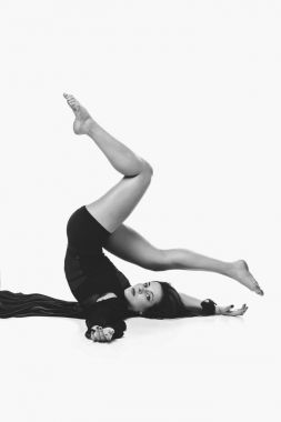 Güzel modern dansçı kız