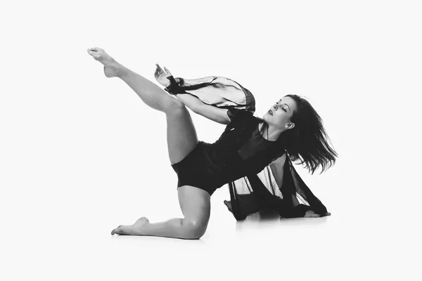 Hermosa bailarina moderna —  Fotos de Stock