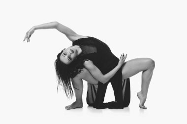 Güzel modern dansçı kız