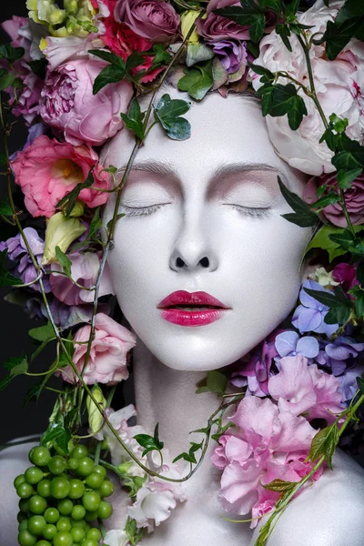 Rainha da flor bonita — Fotografia de Stock