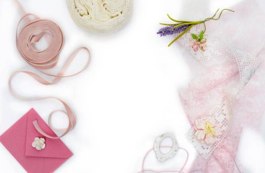 scrapbooking malzeme koymak