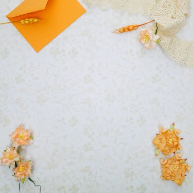 scrapbooking malzeme koymak