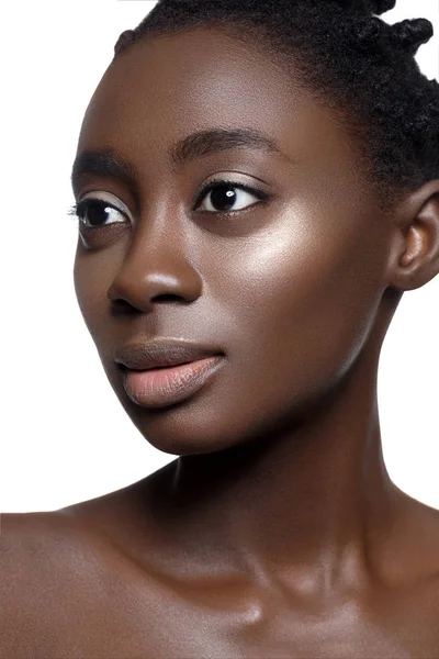 Красивая черная девушка — стоковое фото