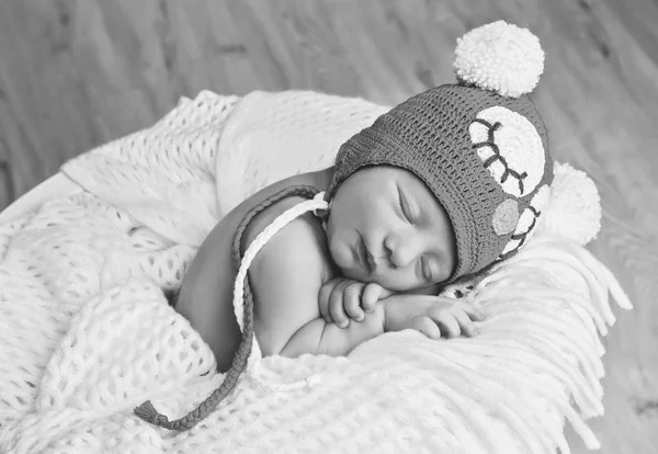 Newborn baby asleep — Stock Photo, Image