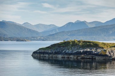 Norveç fiyortları görüntülemek