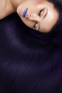 güzel pürüzsüz uzun saçlı kız