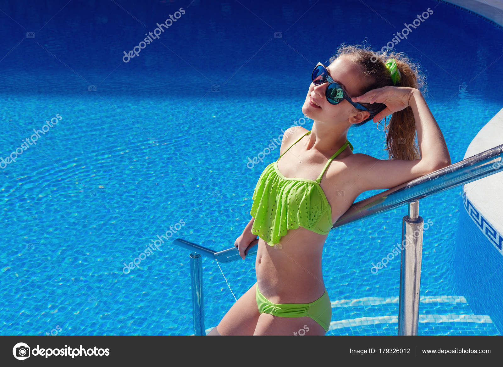 Teen Swim Images – Browse 39,782 Stock Photos, Vectors, and Video