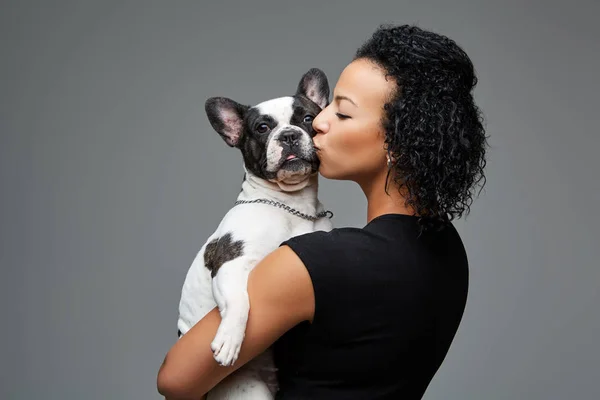 Young woman with french bulldog dog — Stock Photo, Image