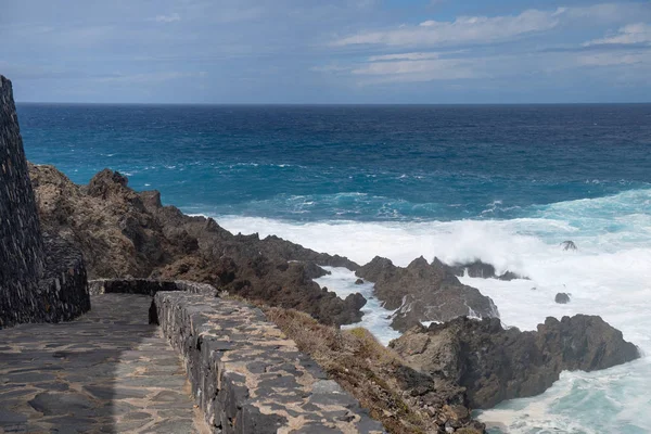 Piscinas naturales en isla de Tenerife — Foto de Stock