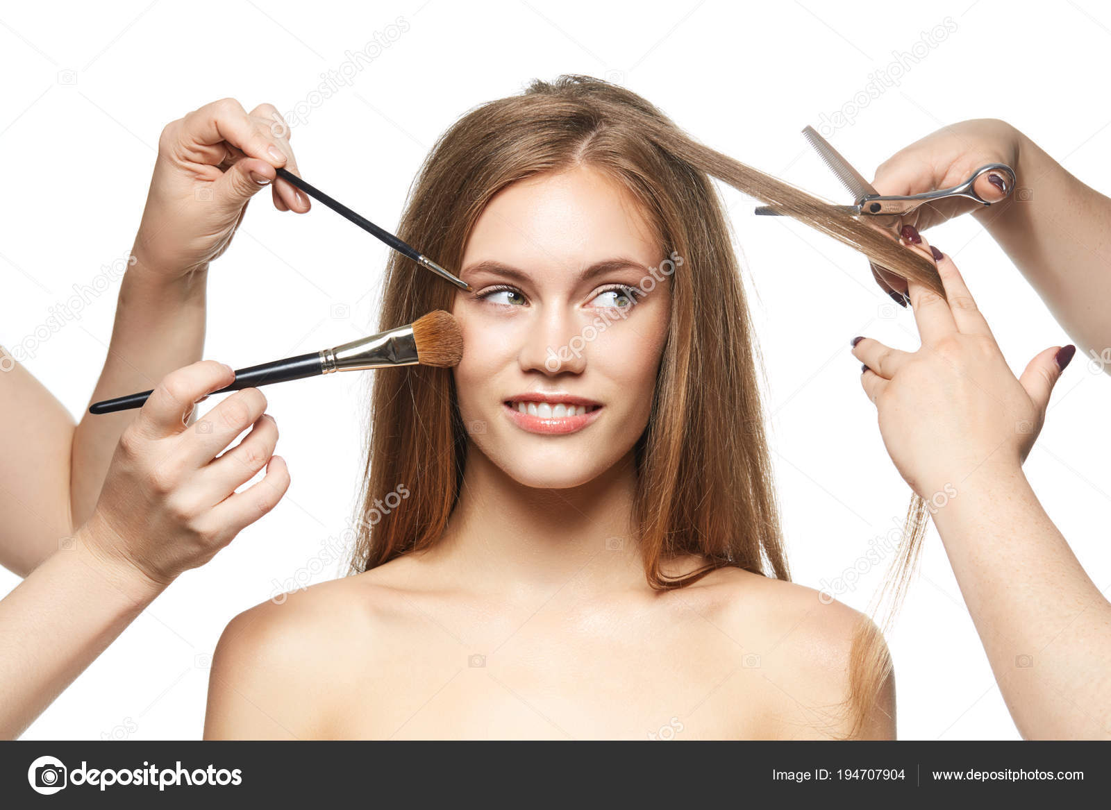 Beautiful girl getting haircut — Stock Photo © Svetography #194707904